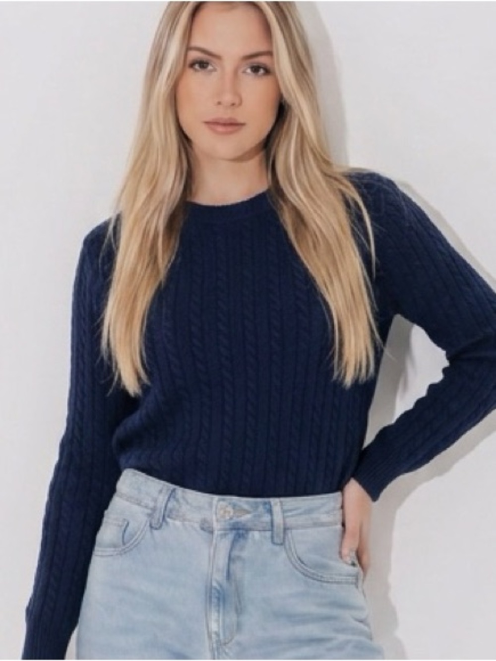 Zara Cable Knit Crew-Neck Sweater in Blue Size Small Like New💙